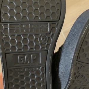 GAP Shoes - NWT Gap suede boots GAP Shoes - NWT Gap suede boots